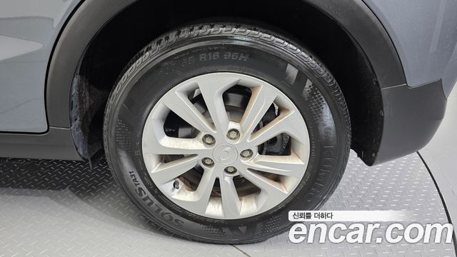 KG Mobility (SsangYong) Very New Tivoli Gasoline 1.5 2WD V3 2021 — фото 21
