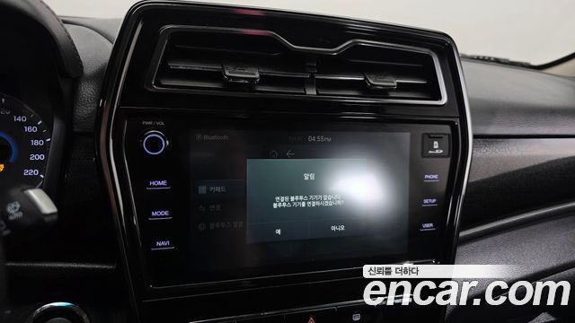 KG Mobility (SsangYong) Very New Tivoli Gasoline 1.5 2WD V3 2021 — фото 27