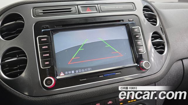 Volkswagen Tiguan 2.0 TDI Comfort 5N 2016 — фото 14