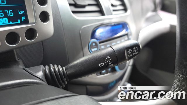 Chevrolet Spark LT Standard 2012 — фото 18