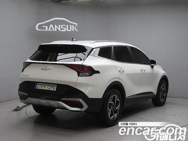 Kia Sportage (V) Gasoline 1.6 Turbo 2WD Prestige 2022 — фото 4