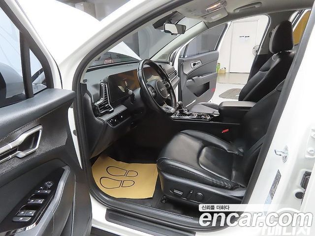 Kia Sportage (V) Gasoline 1.6 Turbo 2WD Prestige 2022 — фото 9
