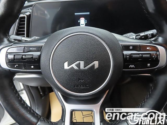 Kia Sportage (V) Gasoline 1.6 Turbo 2WD Prestige 2022 — фото 17