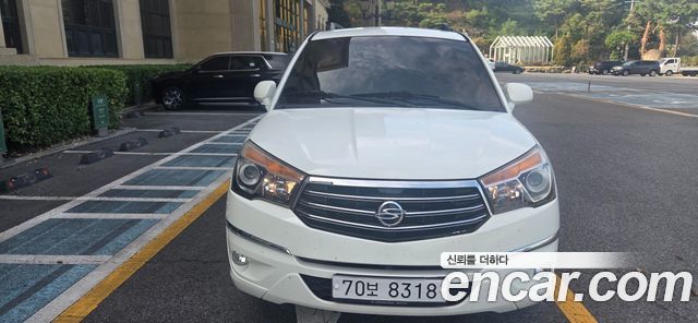 KG Mobility (SsangYong) Korando Turismo 4WD GT 11-seater 2014 — фото 3