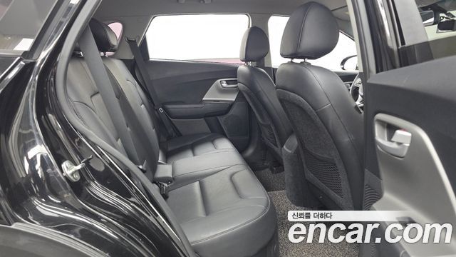 Kia Niro Luxury 2018 — фото 12