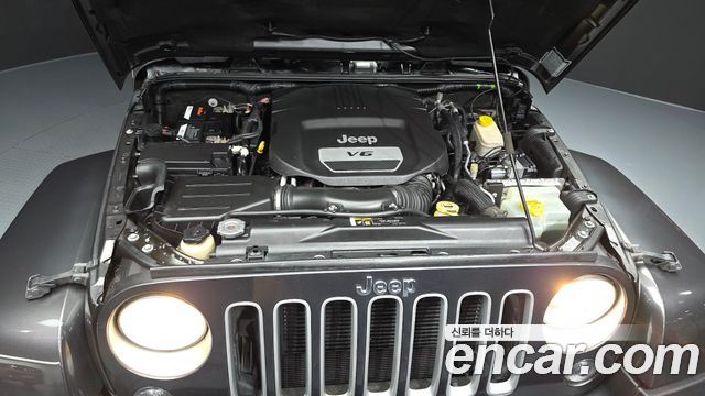Jeep Wrangler (JK) 3.6 Sahara 4Door 2017 — фото 6