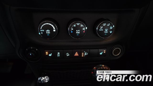 Jeep Wrangler (JK) 3.6 Sahara 4Door 2017 — фото 15