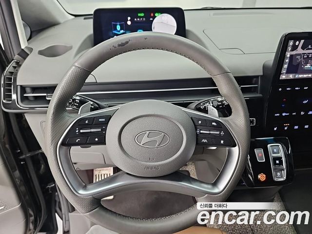 Hyundai Staria HEV 1.6 Lounge 9-Seater Inspiration 2025 — фото 9