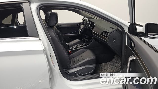 Volkswagen Jetta (VII) 1.4 TSI Premium 2021 — фото 26