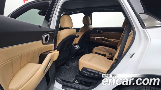Kia Sorento (IV) HEV 1.6 2WD Gravity 2023 — фото 12