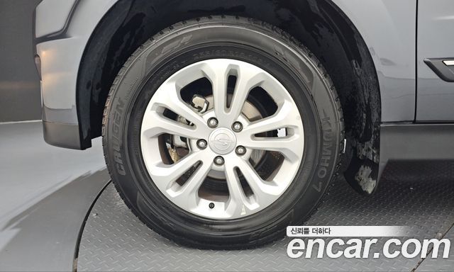 KG Mobility (SsangYong) Korando Sport 2.2 CX5 2WD PASSION 2018 — фото 5