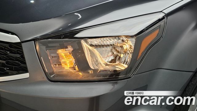 KG Mobility (SsangYong) Korando Sport 2.2 CX5 2WD PASSION 2018 — фото 22