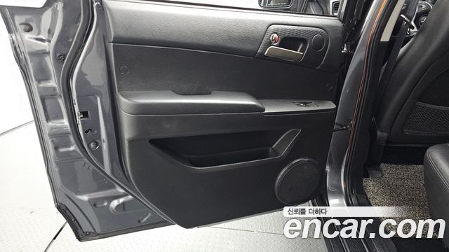 KG Mobility (SsangYong) Korando Sport 2.2 CX5 2WD PASSION 2018 — фото 25