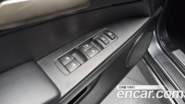 KG Mobility (SsangYong) Korando Sport 2.2 CX5 2WD PASSION 2018 — фото 27