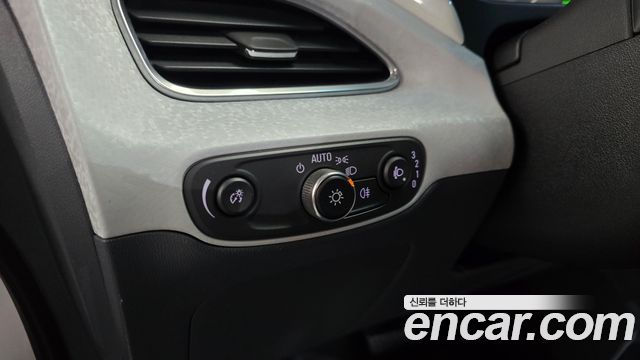 Chevrolet Bolt EV EV Premier 2018 — фото 18