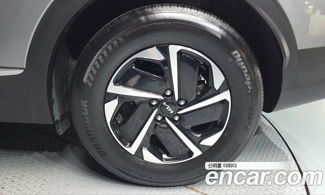 Kia Sportage Hybrid (V) Prestige 2024 — фото 21