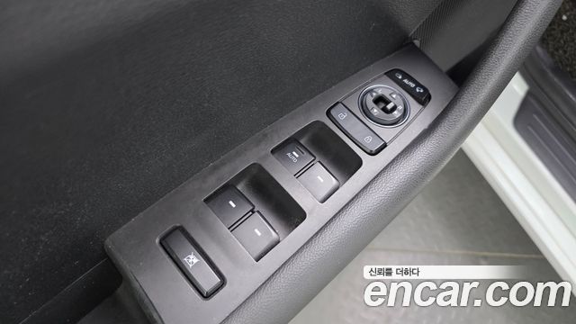 Hyundai Sonata (LF) LPI Smart 2015 — фото 17