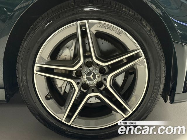 Mercedes-Benz C-Class (W205) C220 d 4MATIC AMG Line 2019 — фото 6