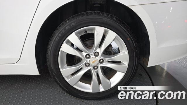 Chevrolet Cruze 1.8 LTZ+ 2014 — фото 21