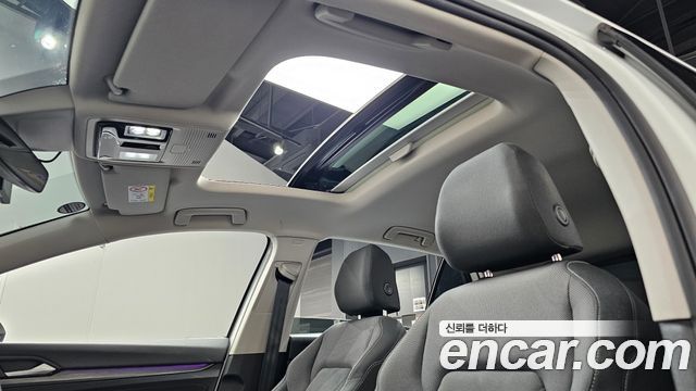 Volkswagen Golf (VIII) 2.0 TDI Prestige 2022 — фото 16