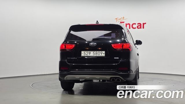 Kia Sorento Diesel 2.0 2WD Noblesse 2020 — фото 4
