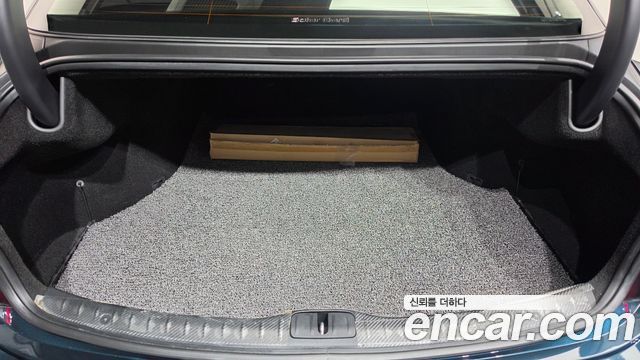 Genesis G80 (RG3) Gasoline 2.5 Turbo AWD 2022 — фото 19