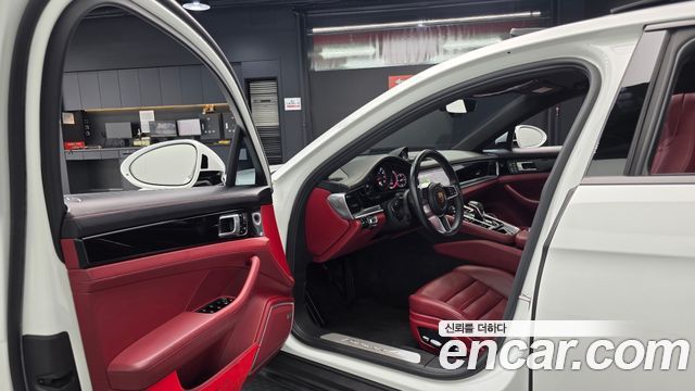 Porsche Panamera (971) 3.0 AWD 2018 — фото 10