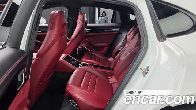 Porsche Panamera (971) 3.0 AWD 2018 — фото 12