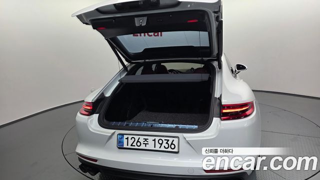 Porsche Panamera (971) 3.0 AWD 2018 — фото 37