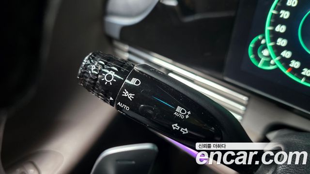 Hyundai Grandeur (IG) 3.0 LPi Rent Car Premium 2023 — фото 18