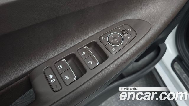 Hyundai Grandeur (IG) 3.0 LPi Rent Car Premium 2023 — фото 27