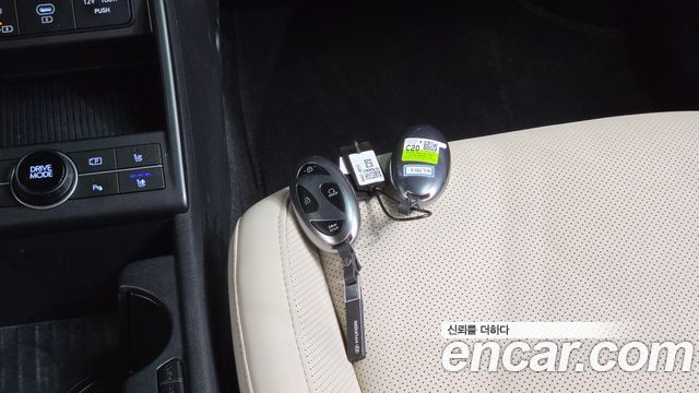Hyundai Kona (SX2) Gasoline 1.6 Turbo 2WD Premium 2025 — фото 15