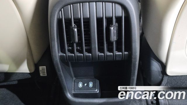 Hyundai Kona (SX2) Gasoline 1.6 Turbo 2WD Premium 2025 — фото 32