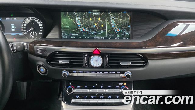 Genesis EQ900 3.8 GDI AWD Premium Luxury 2017 — фото 13