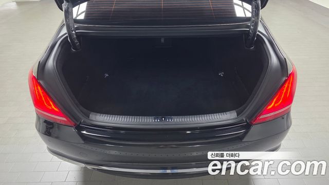 Genesis EQ900 3.8 GDI AWD Premium Luxury 2017 — фото 18
