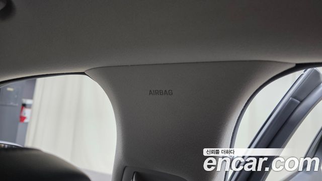 Genesis EQ900 3.8 GDI AWD Premium Luxury 2017 — фото 29