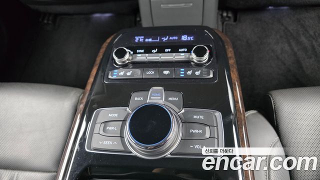 Genesis EQ900 3.8 GDI AWD Premium Luxury 2017 — фото 32