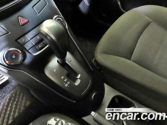 Chevrolet Orlando 2.0 Diesel LT Premium 2013 — фото 9