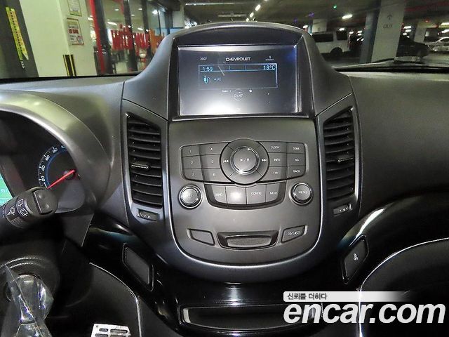 Chevrolet Orlando 2.0 Diesel LT Premium 2013 — фото 20