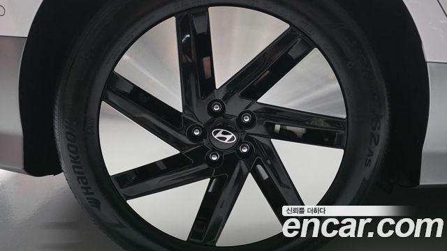 Hyundai Ioniq 6 Long Range Prestige 2025 — фото 24
