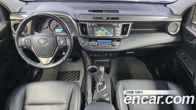 Toyota RAV4 2.5 4WD 4th 2015 — фото 7