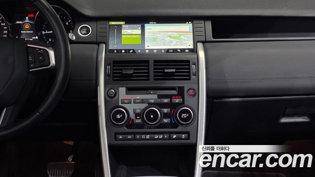 Land Rover Discovery Sport 2.0 TD4 SE (150PS) 2017 — фото 13