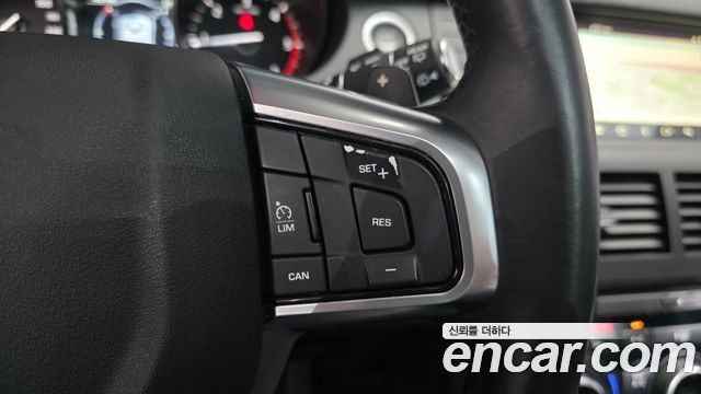 Land Rover Discovery Sport 2.0 TD4 SE (150PS) 2017 — фото 16