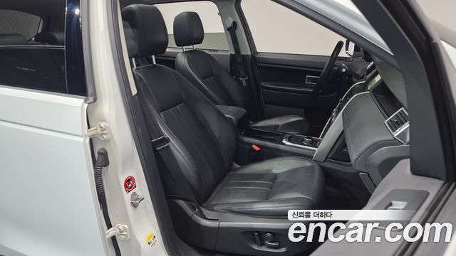 Land Rover Discovery Sport 2.0 TD4 SE (150PS) 2017 — фото 26