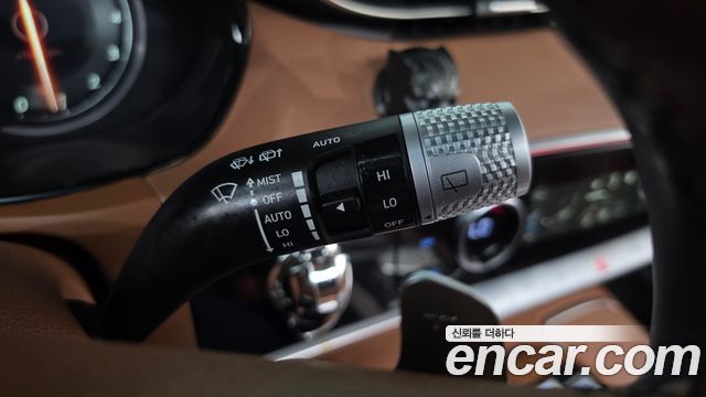 Genesis GV70 2.5T Gasoline 2WD 2022 — фото 27