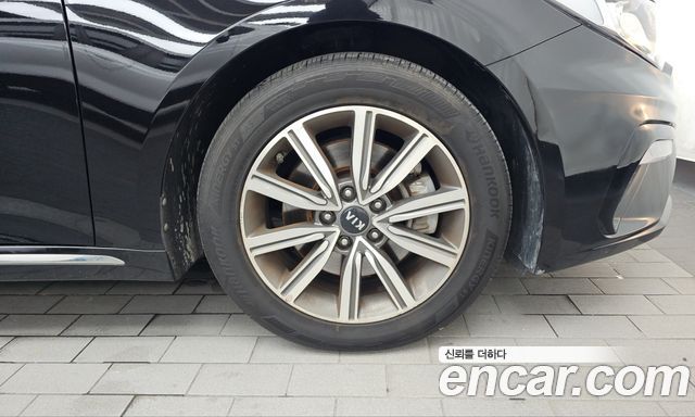 Kia K5 (II) 2.0 Prestige 2020 — фото 21