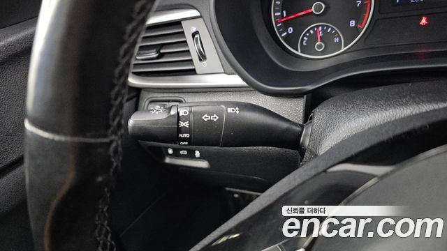 Kia K5 (II) 2.0 Prestige 2020 — фото 30