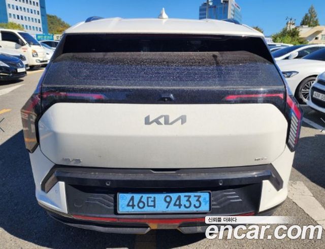 Kia EV3 Long Range 2WD GT Line 2026 — фото 4
