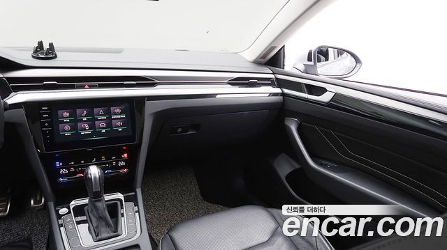 Volkswagen Arteon 2.0 TDI Prestige 2022 — фото 23