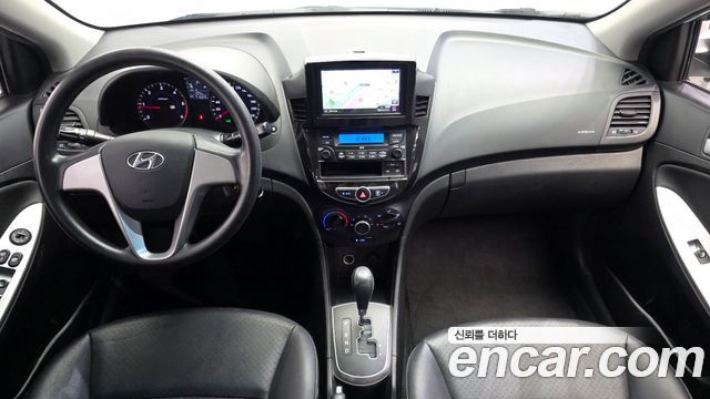 Hyundai Accent (New) Diesel 1.6 VGT Smart 2014 — фото 7